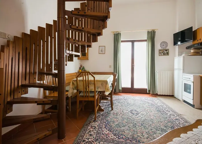 아파트 App Cerneka